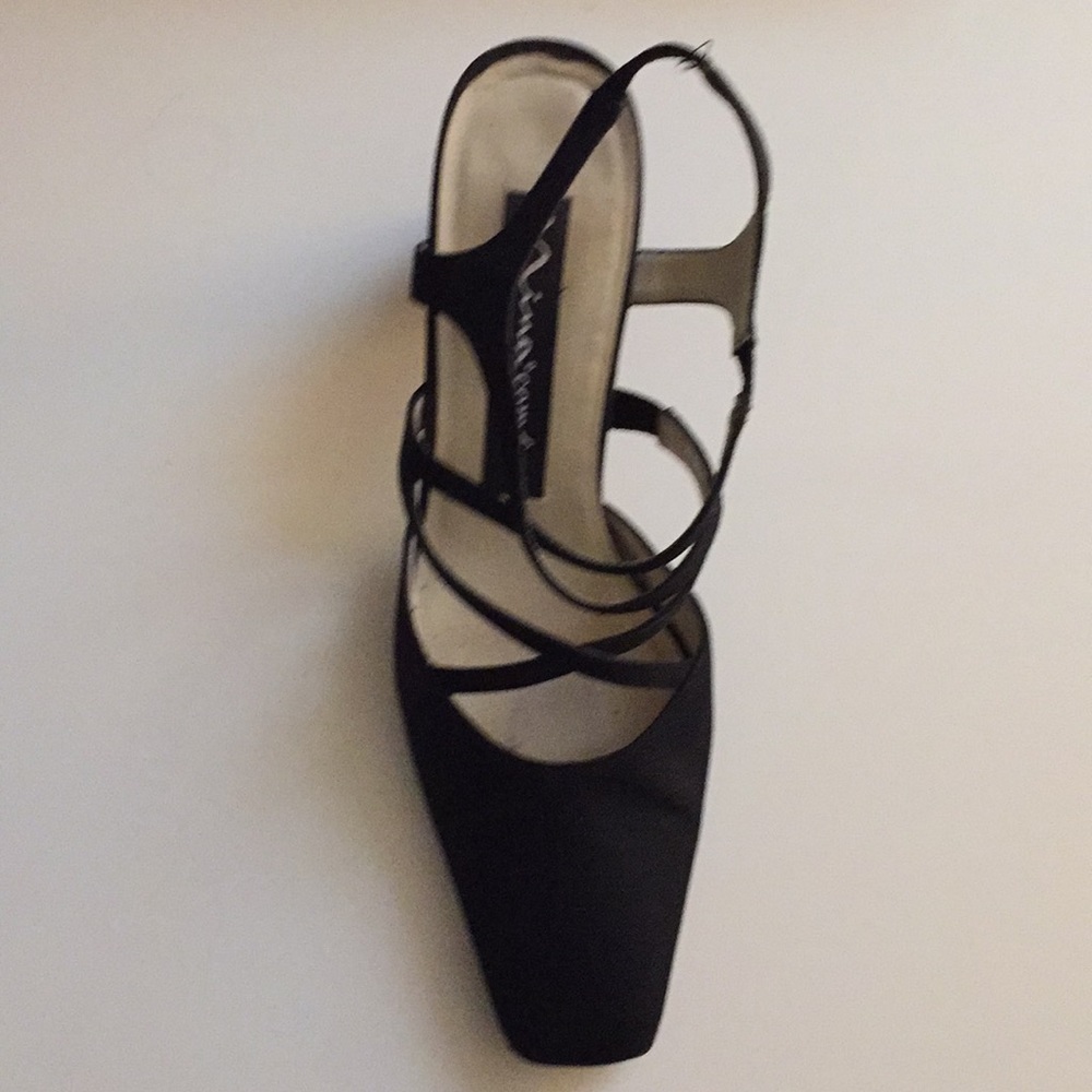 Sandals - Picture 5 of 6